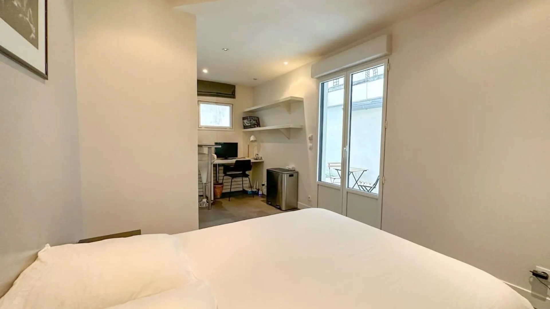 Flexliving - - Victor Hugo Apartment Paris