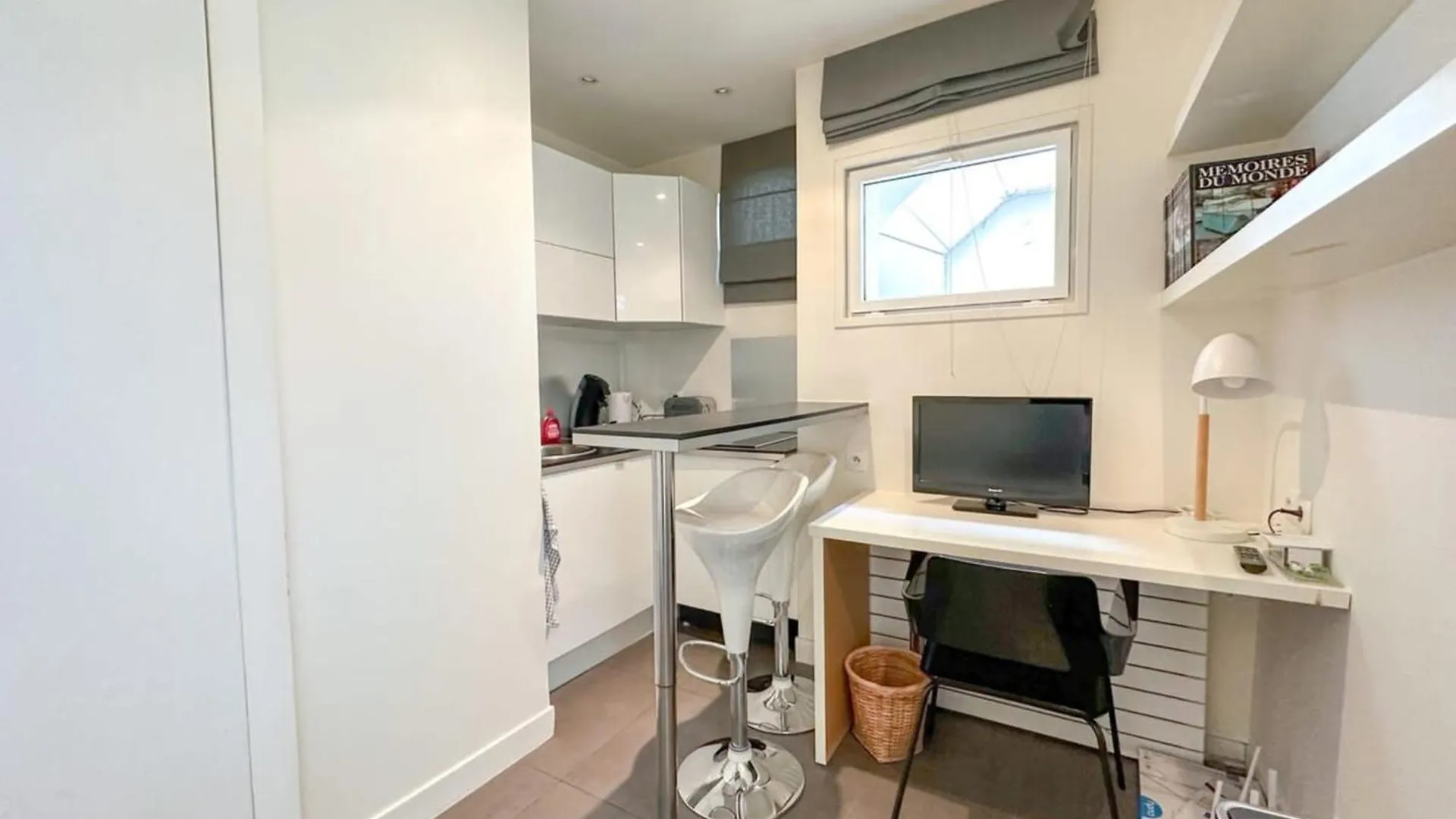 Flexliving - - Victor Hugo Apartment
